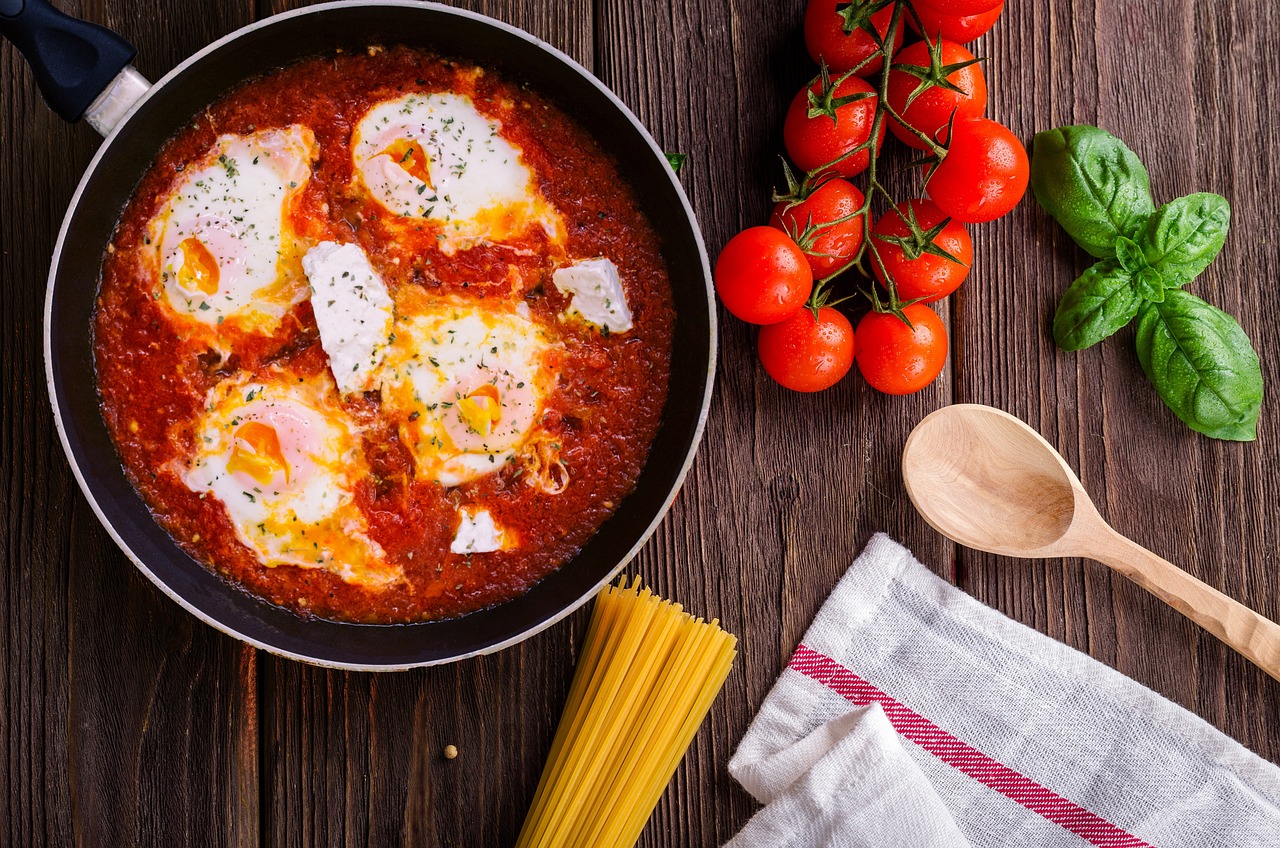 Baked Eggs in Tomato Sauce