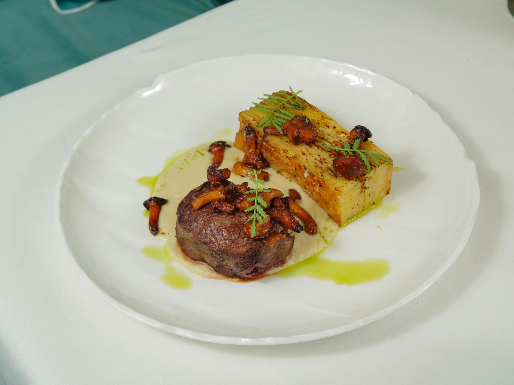 Beef Medallion with Polenta and Mushrooms