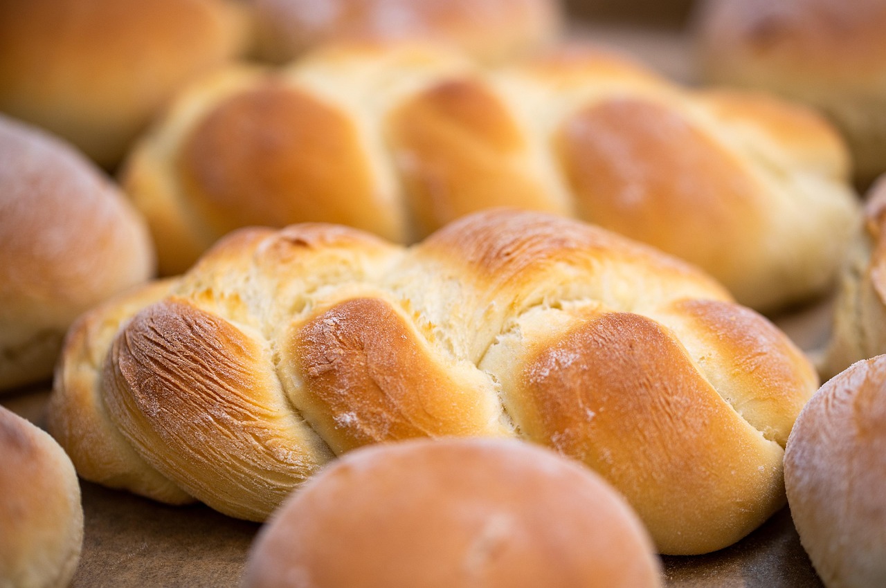 Braided Bread Roll