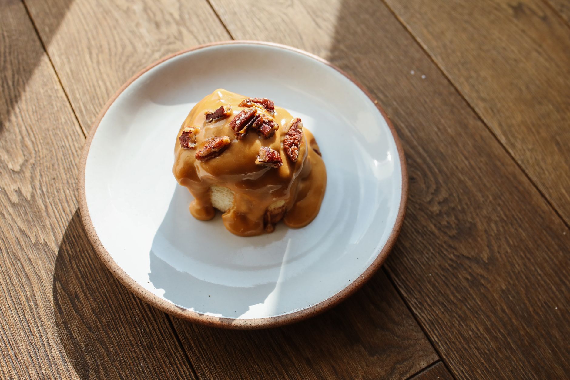 Caramel Pecan Cinnamon Roll