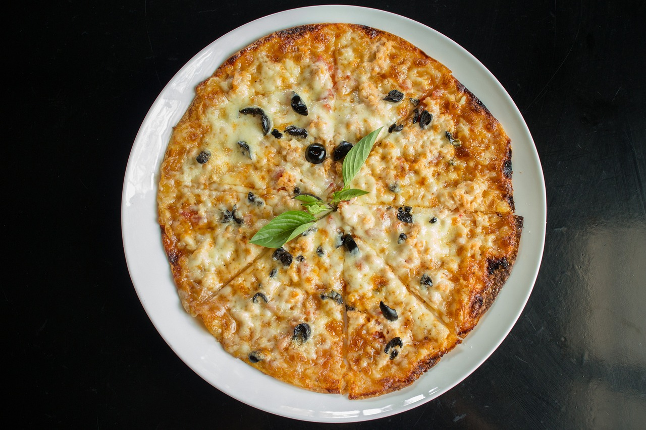Cheese and Black Olive Pizza