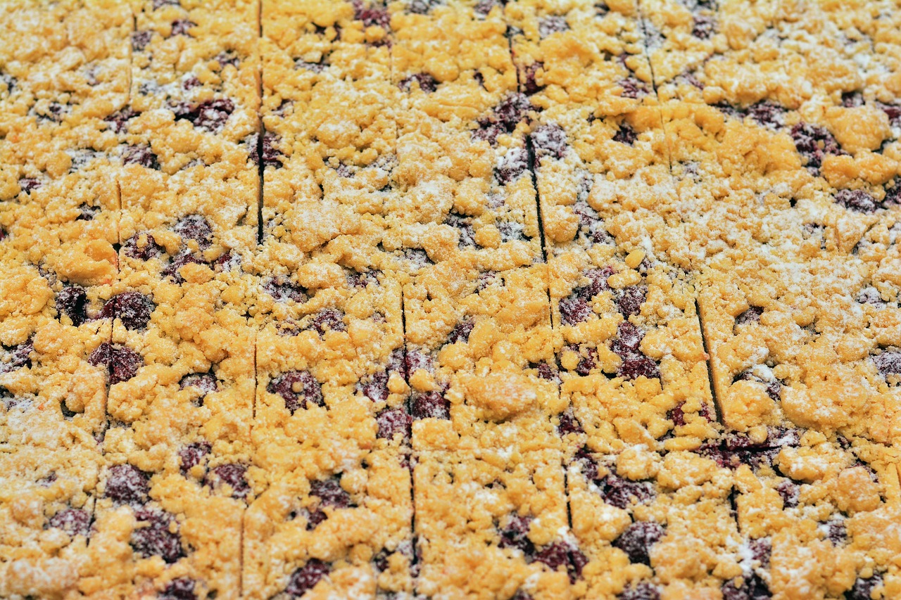 Cherry Crumb Cake