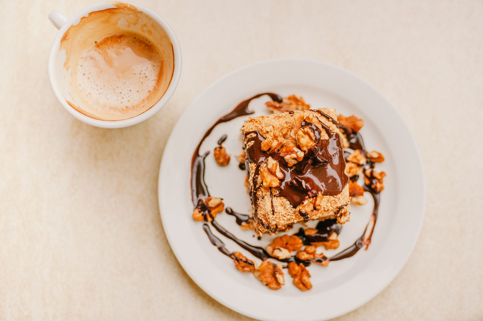 Chocolate Brownie with Walnuts and Chocolate Sauce