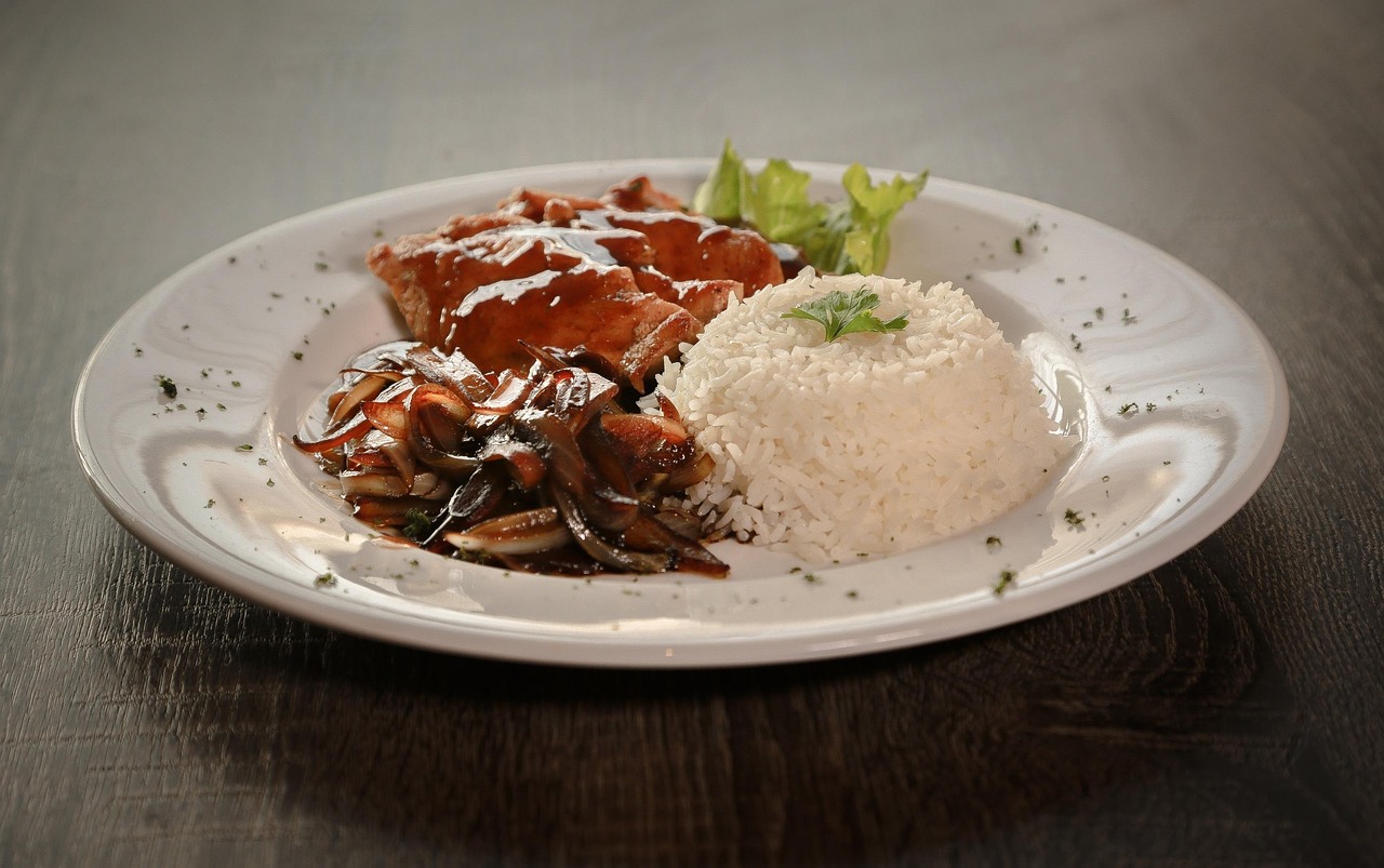 Cuban-style Chicken with Rice