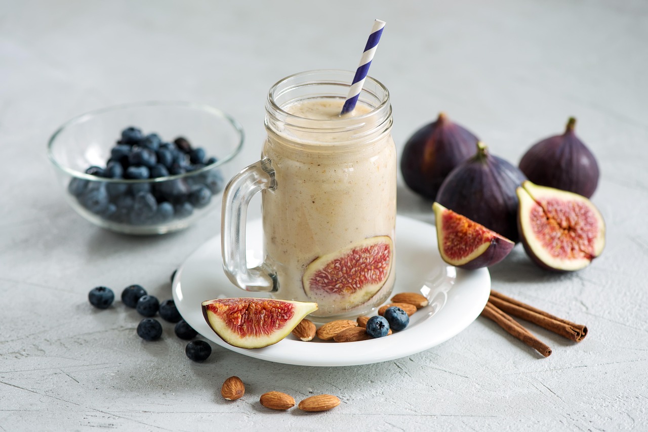 Fig and Blueberry Smoothie