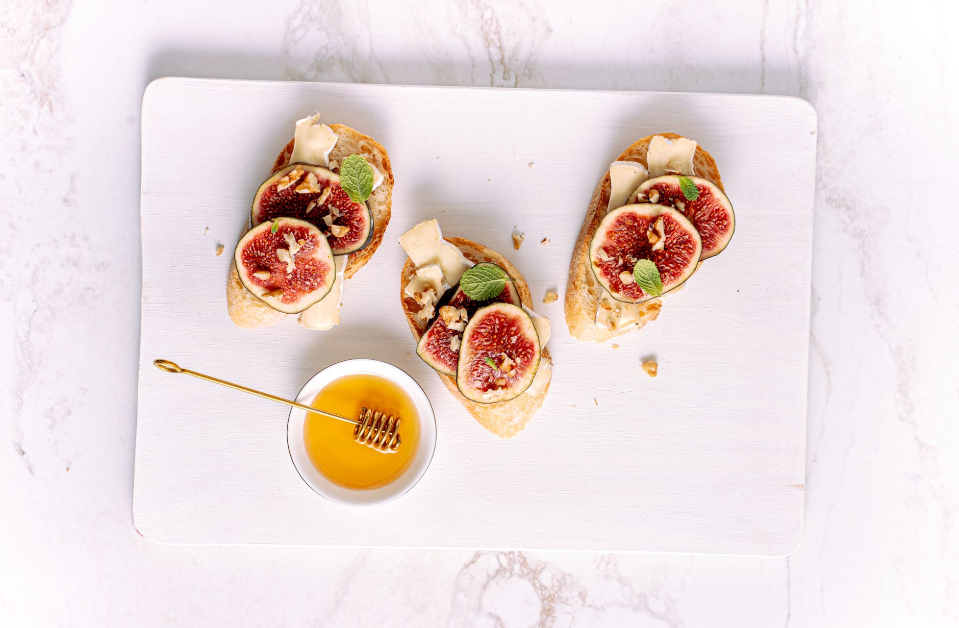 Fig and Cheese Bruschetta