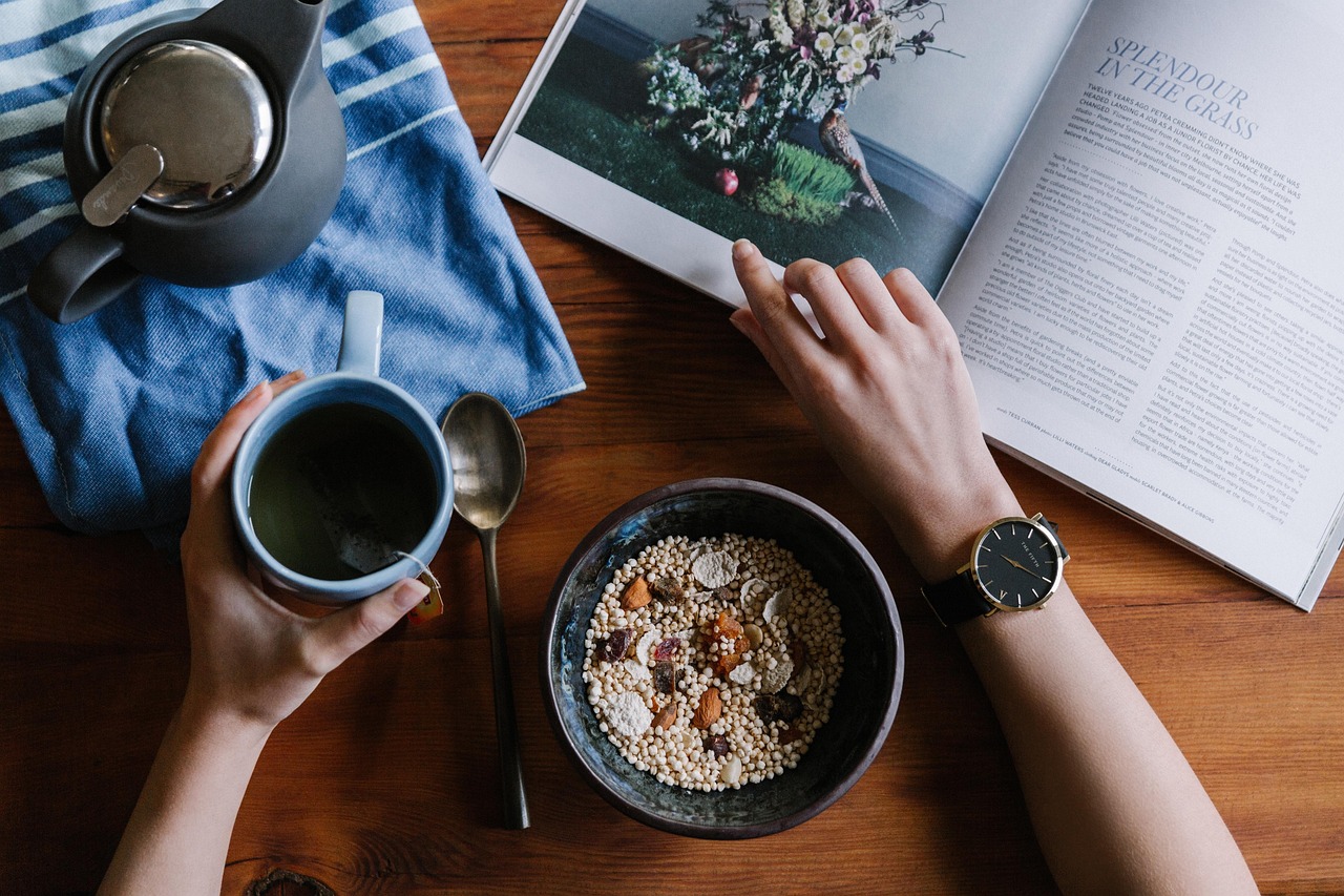 Granola with Milk and Berries