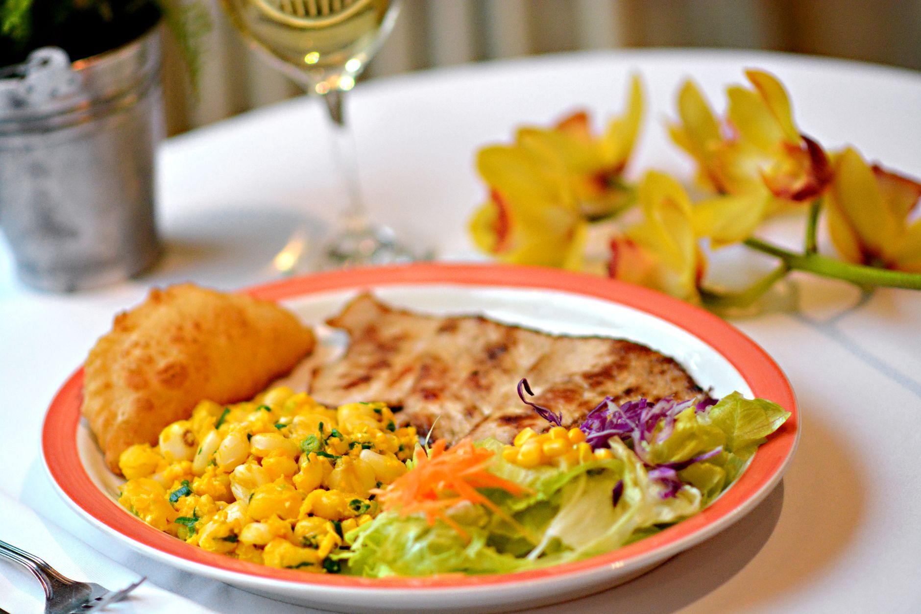 Grilled Chicken with Corn and Salad