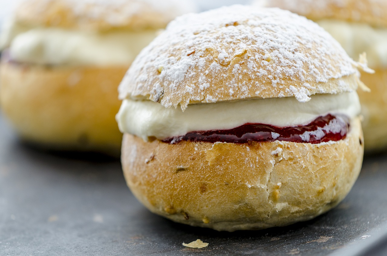 Italian Cream Bun