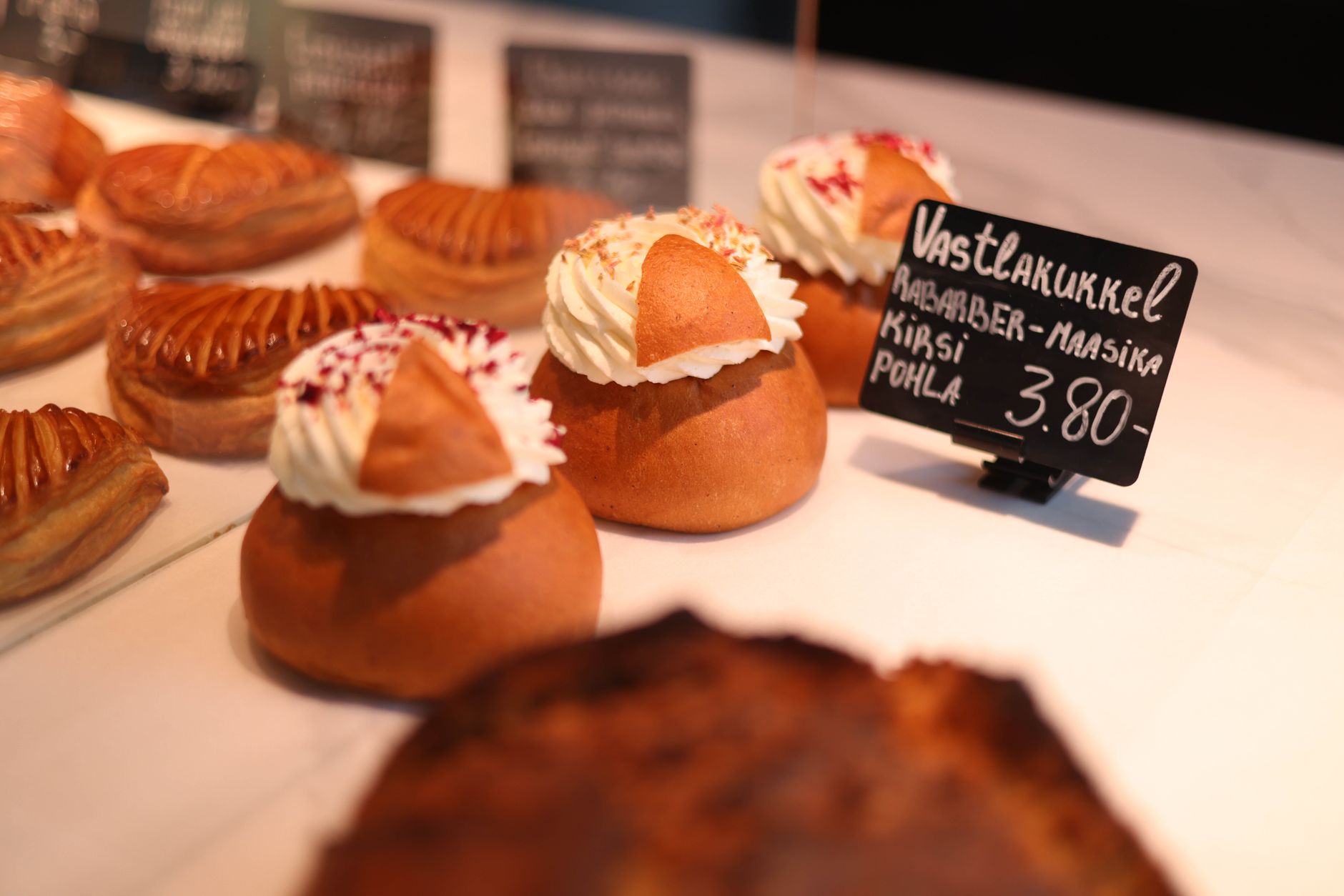 Maritozzo with Cream