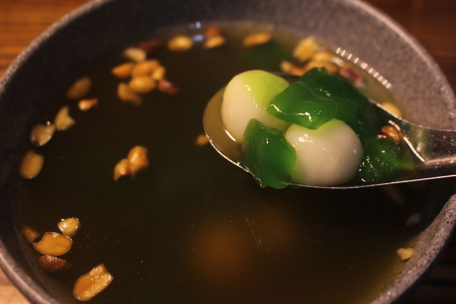 Matcha Glutinous Rice Balls in Sweet Soup