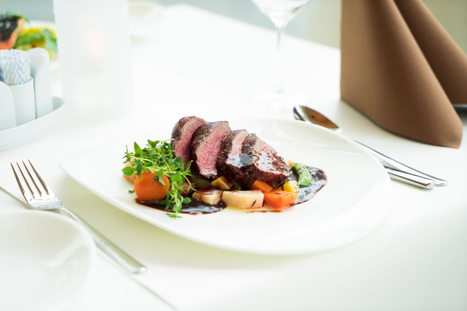 Medium-Rare Beef Tenderloin with Vegetables
