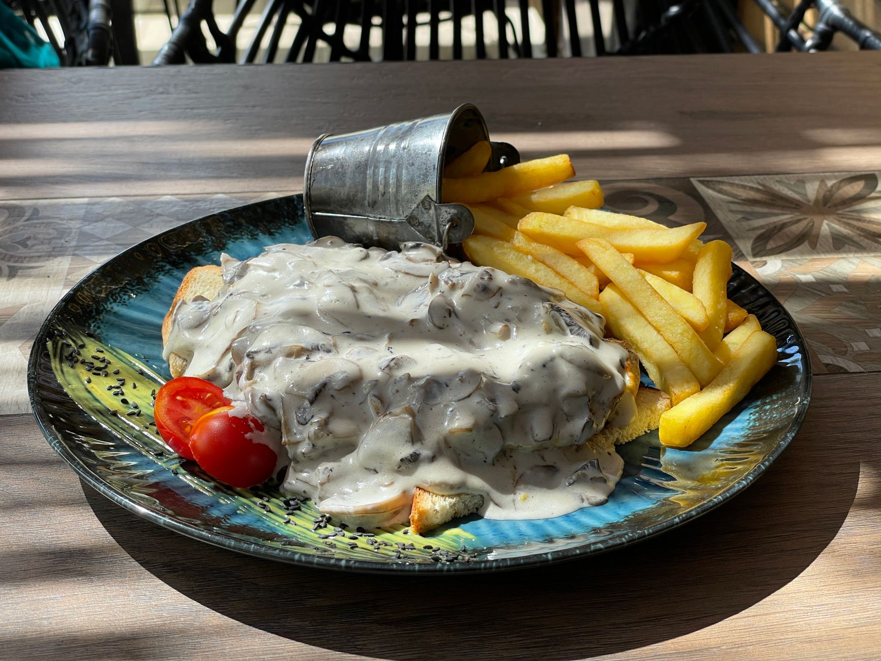 Mushroom Cream Sauce Chicken Cutlet