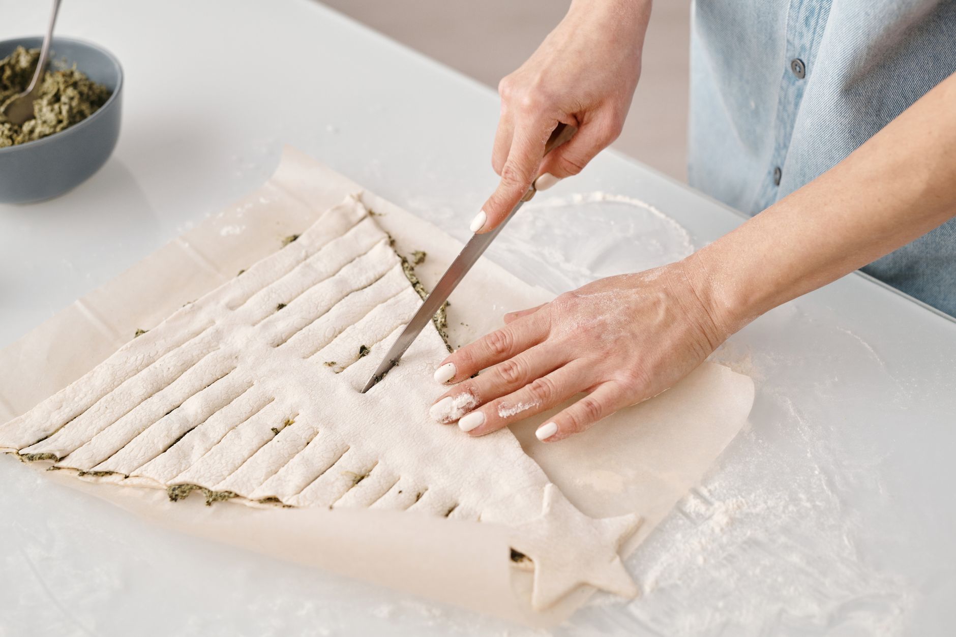 Pesto Puff Pastry Rolls