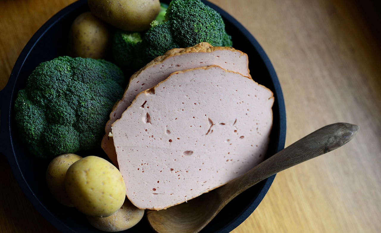 Pork Roast with Potatoes and Broccoli