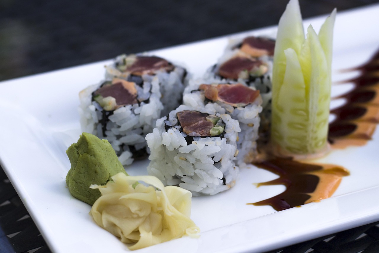 Seared Tuna Sushi Rolls