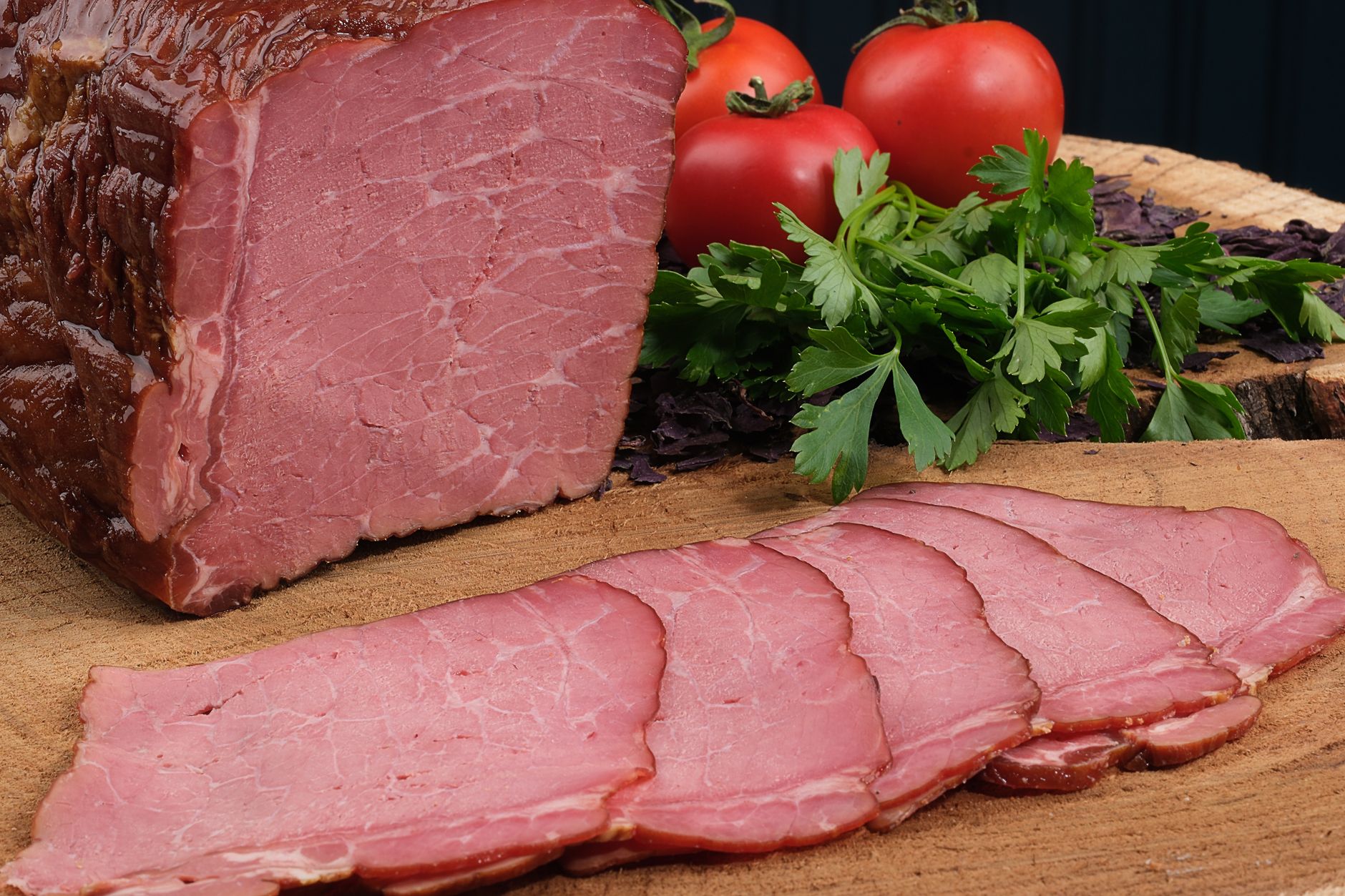 Smoked Ham with Tomatoes and Parsley