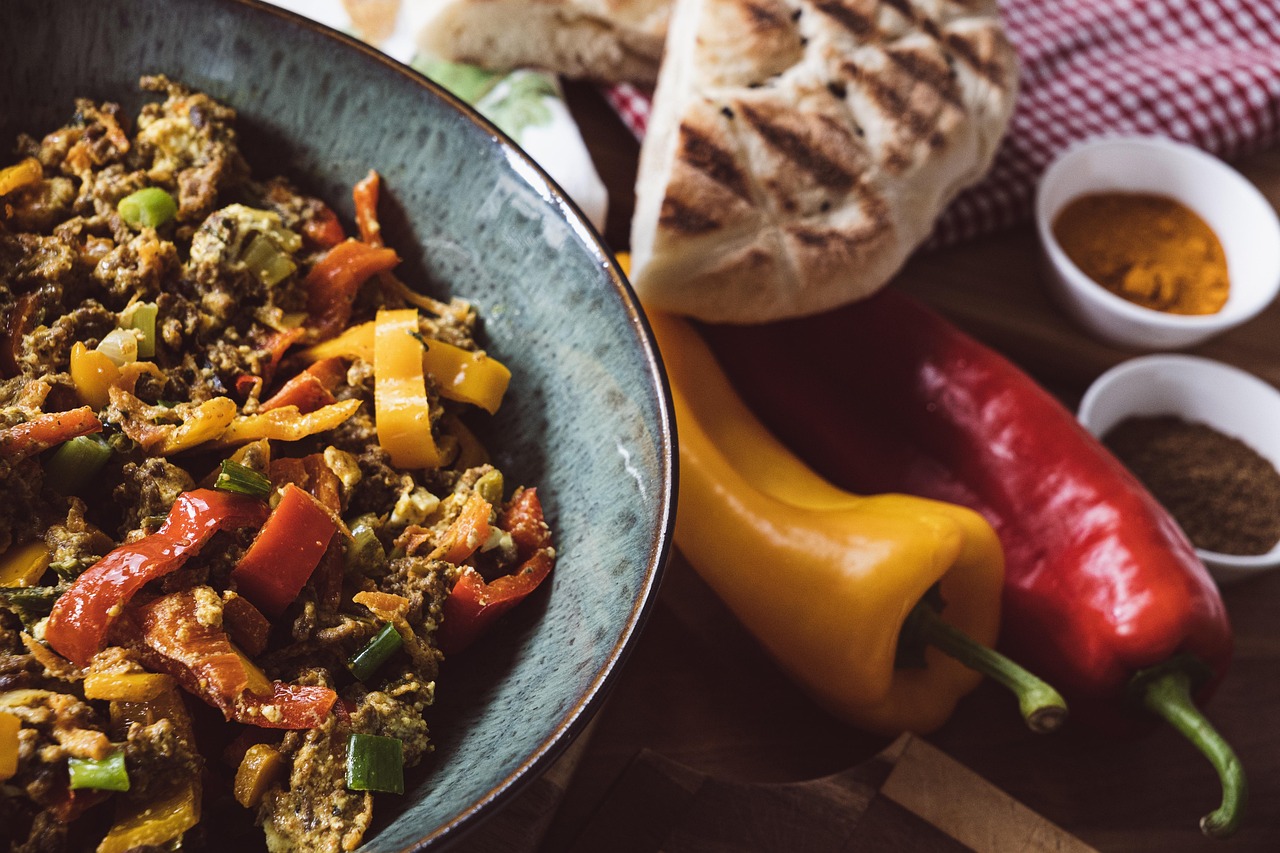 Spiced Ground Meat with Peppers