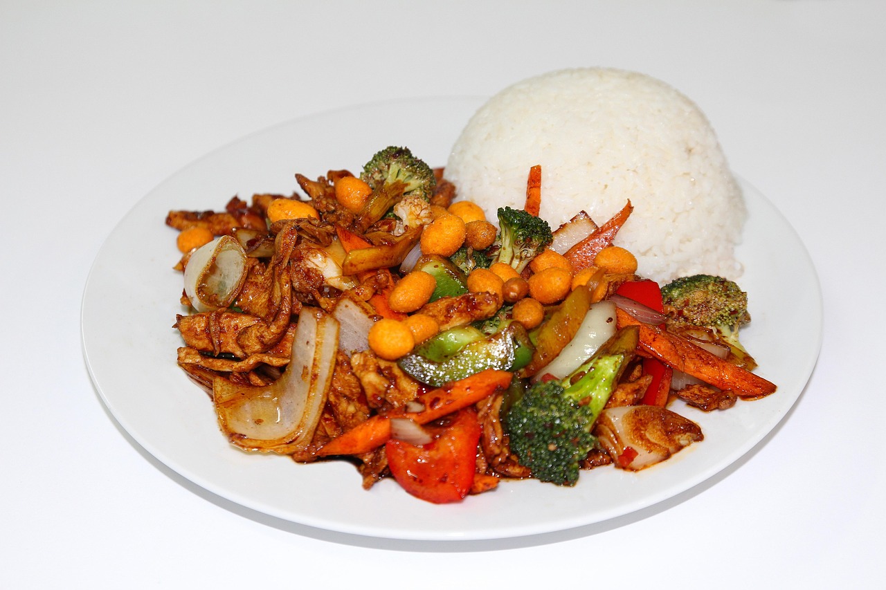 Stir-fried Chicken with Vegetables and Rice
