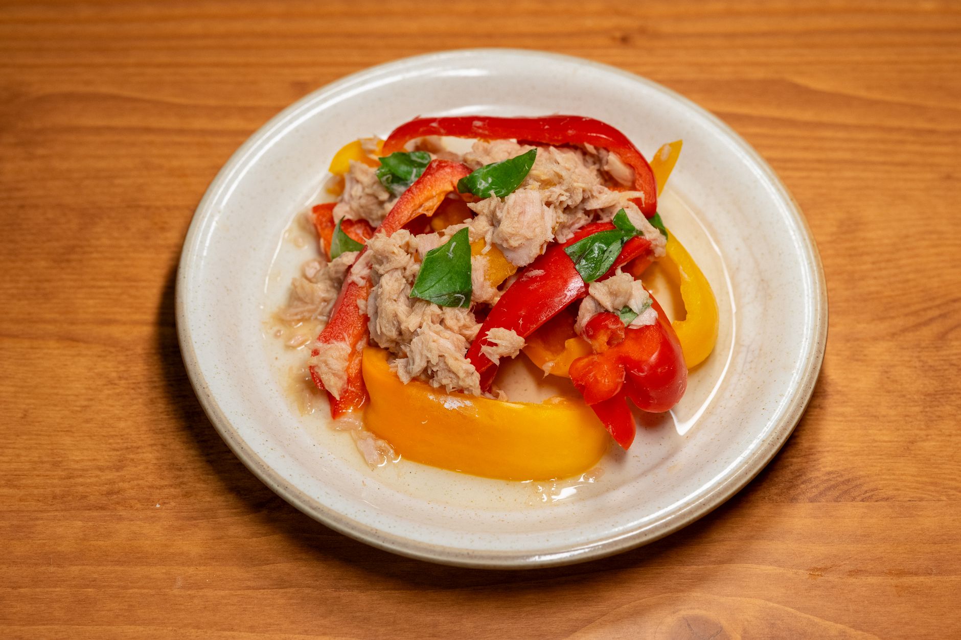 Tuna with Bell Peppers and Basil