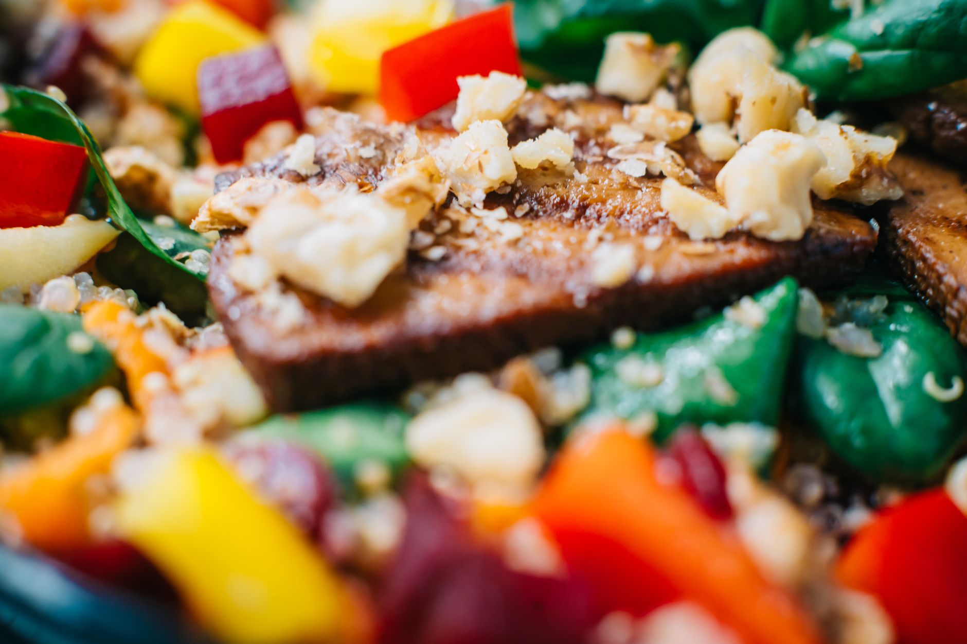 Vegetable Salad with Tempeh and Feta