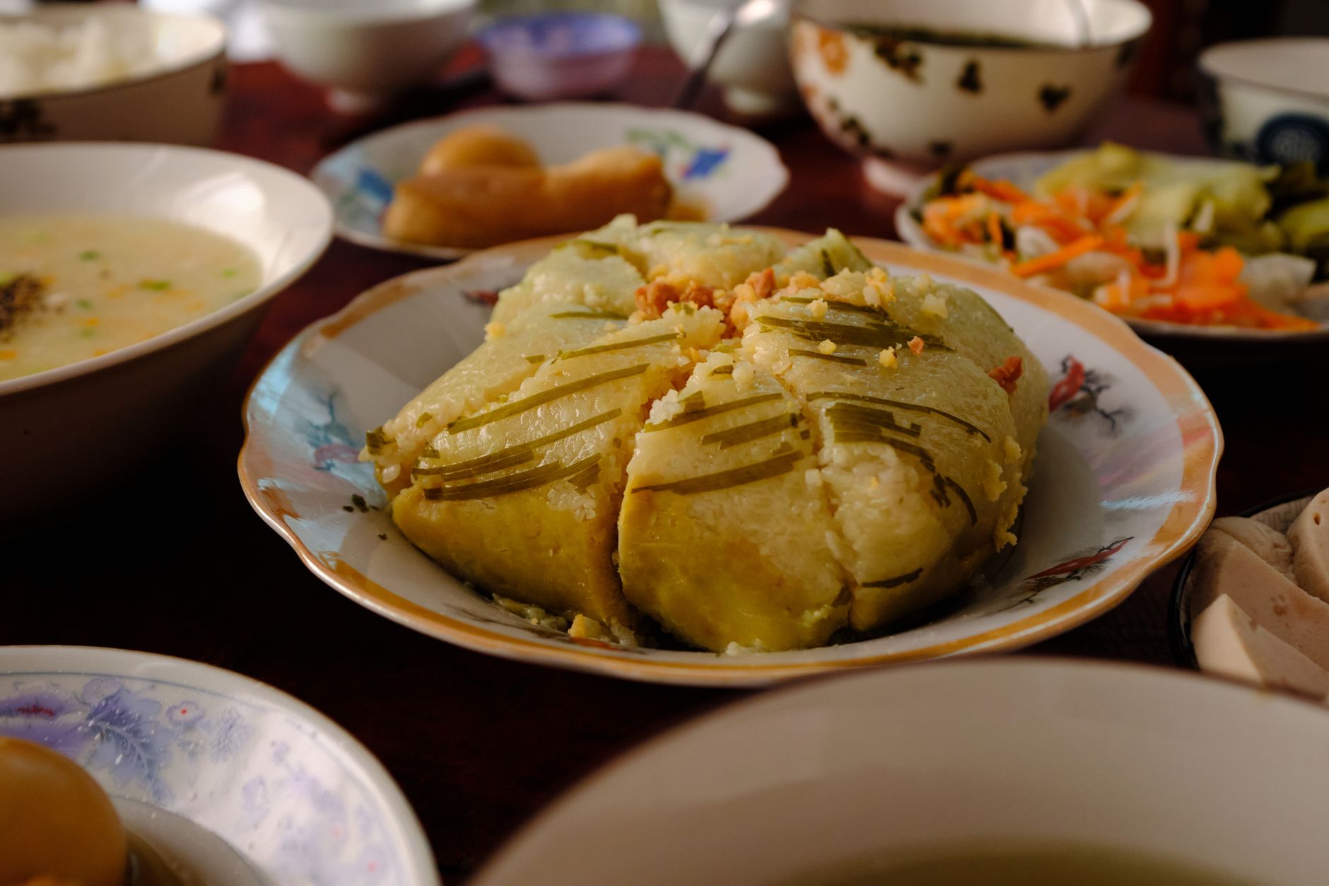 Vietnamese Sticky Rice with Pandan Leaf