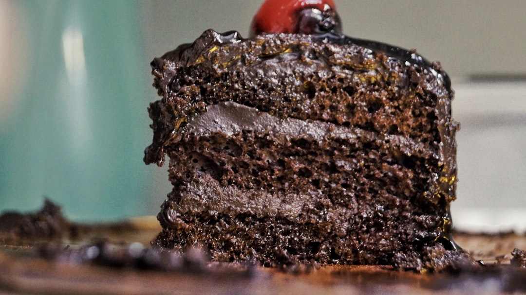 10-Minute Chocolate Fudge Layer Cake