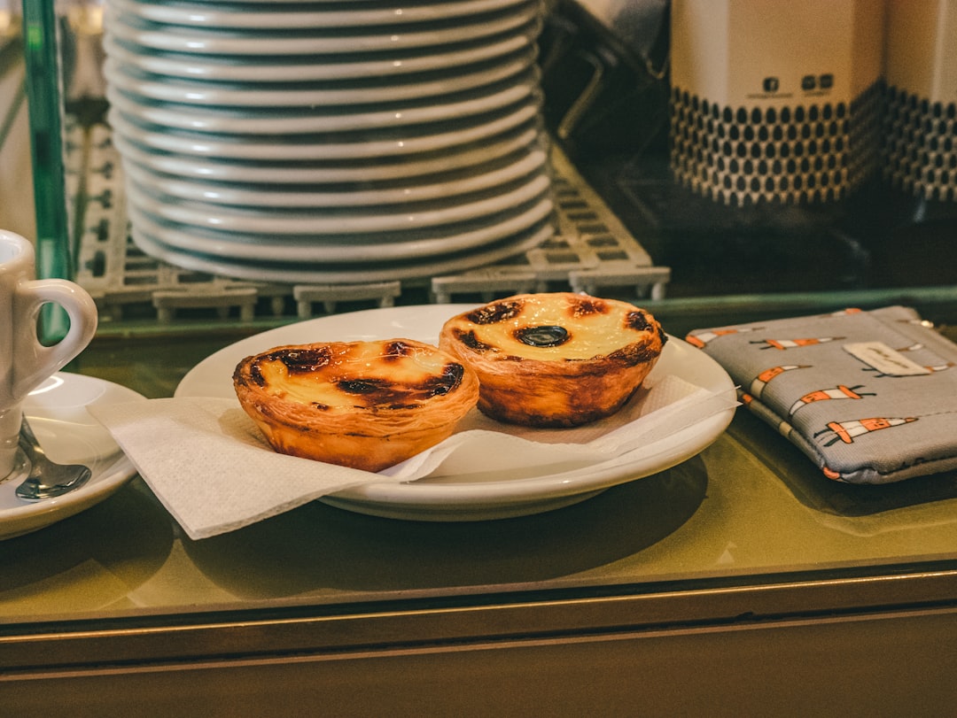 15-Min Custard Tart Bites