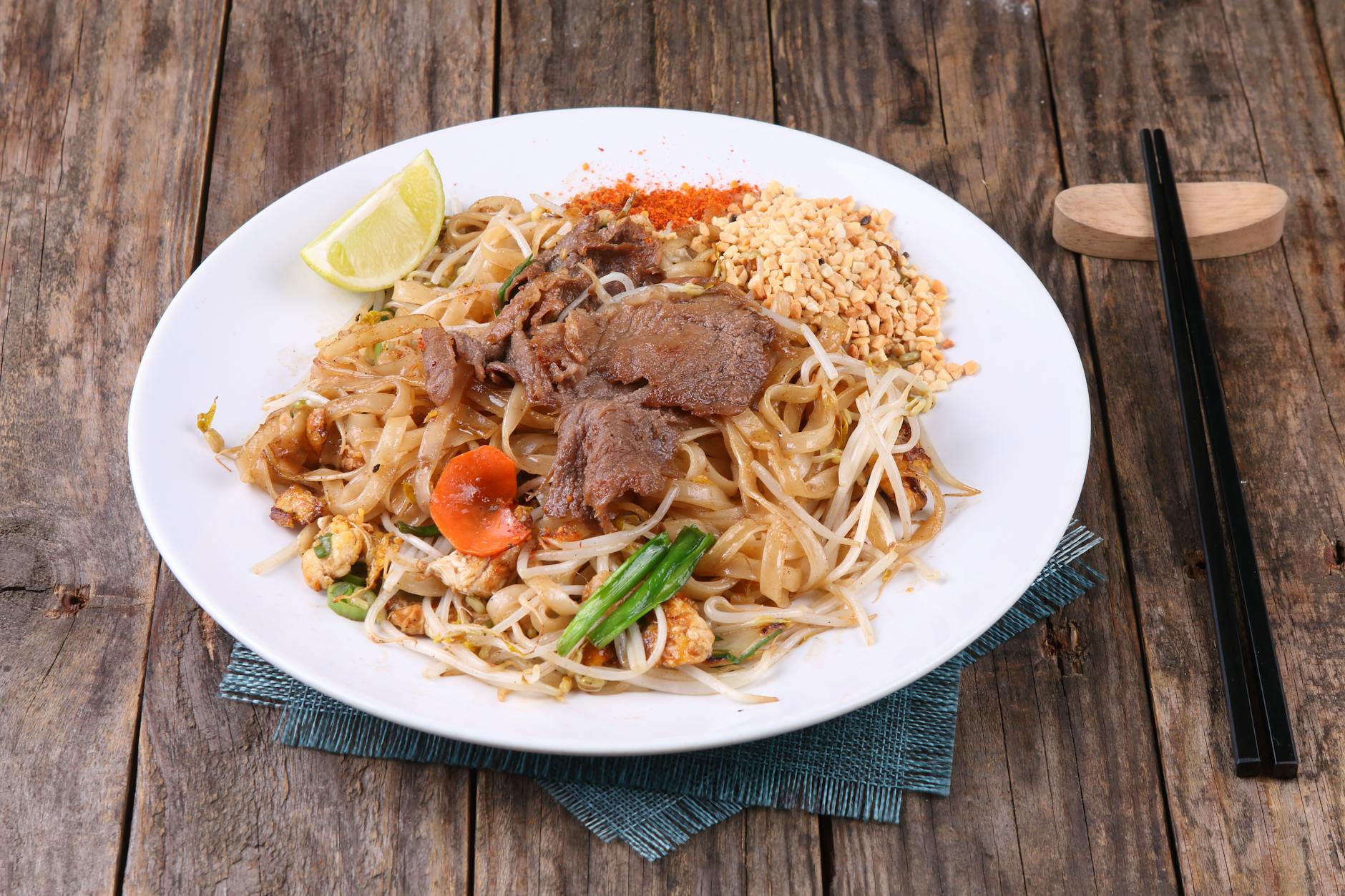 15-Minute Pad Thai with Crispy Chicken