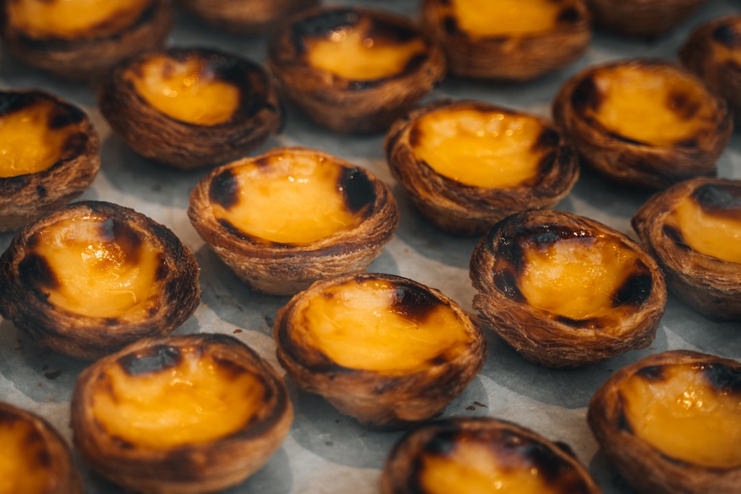 20-Min Custard Tarts in Phyllo Cups