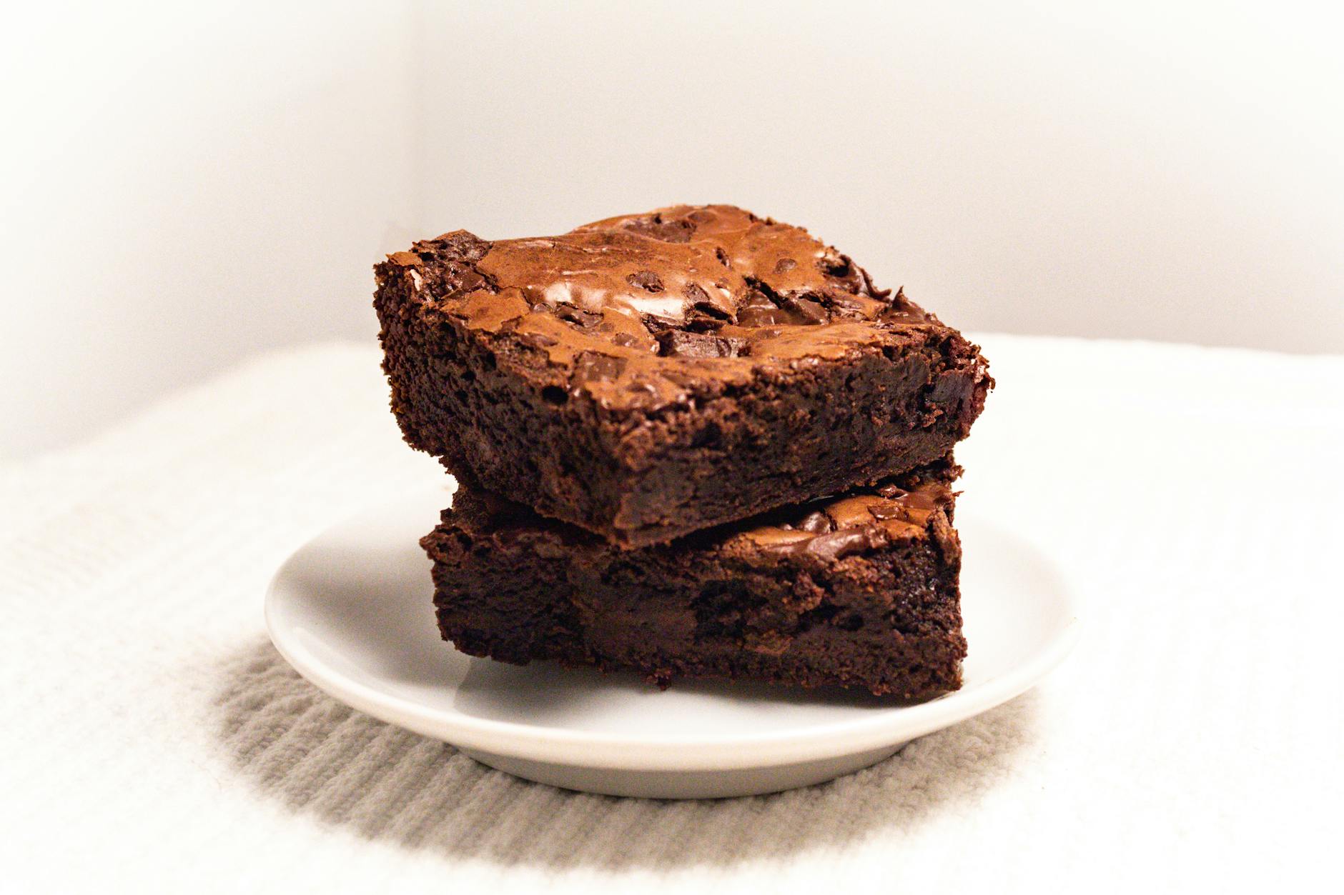 20-Min Fudgy Skillet Brownies