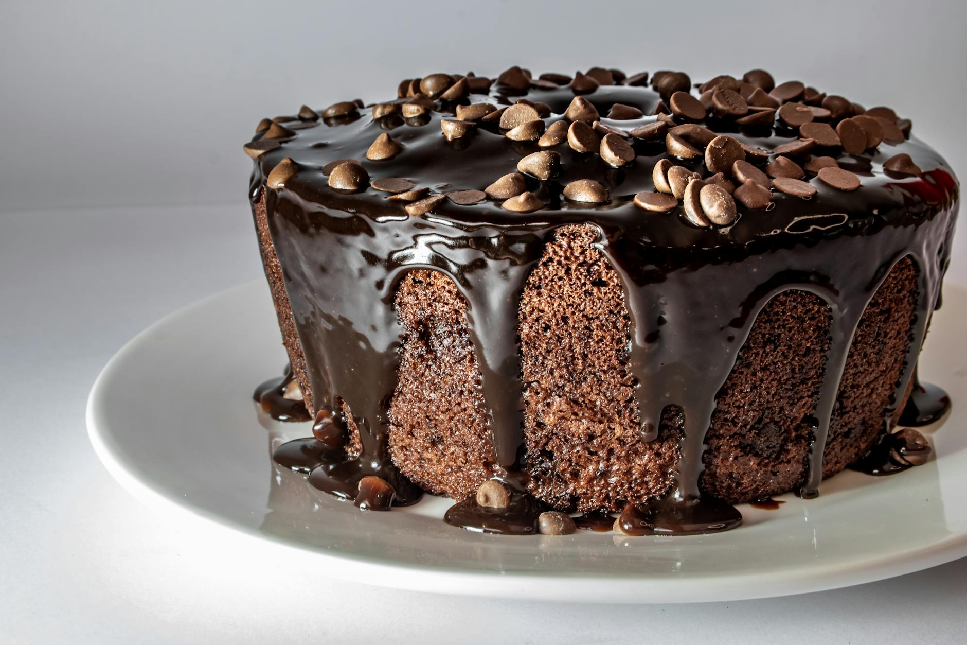 20-Minute Fudge Chocolate Cake