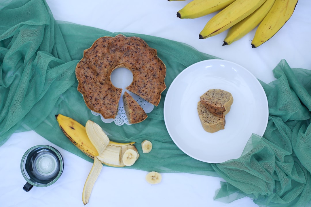 Baked Oatmeal Cake