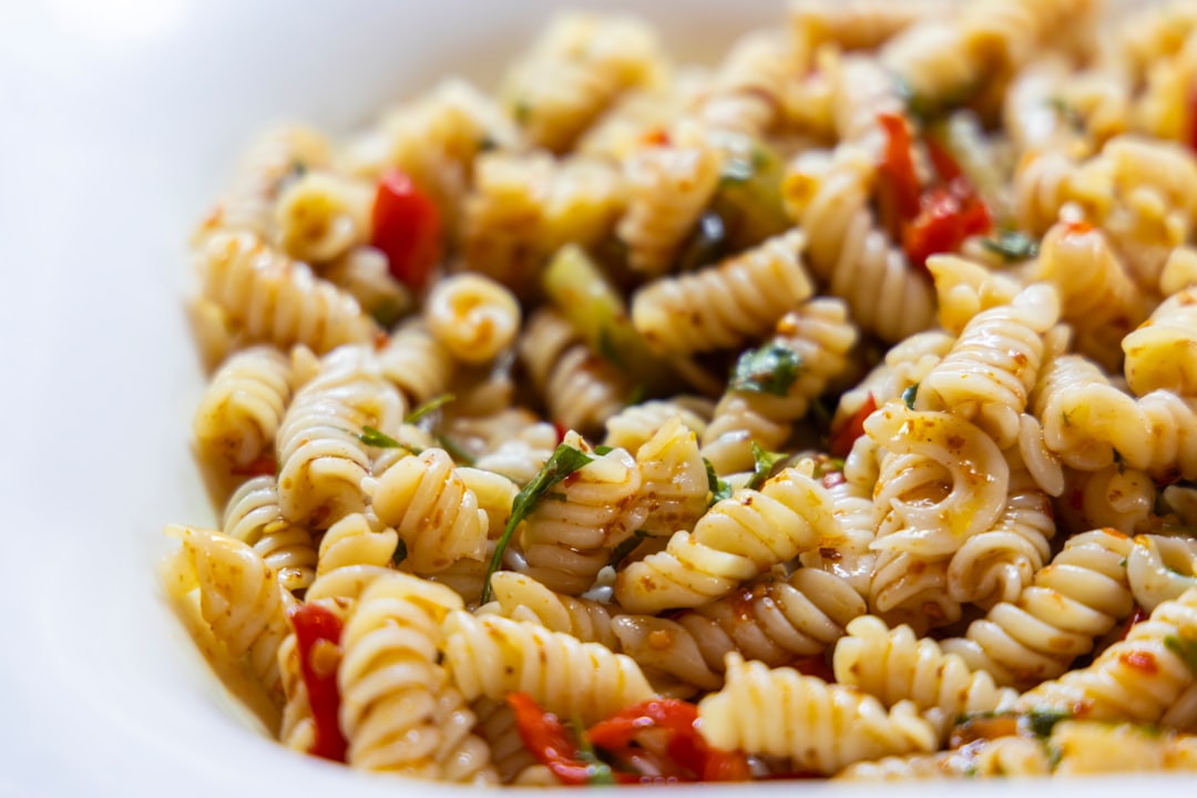 Balsamic Pasta Salad with Cherry Tomatoes & Basil