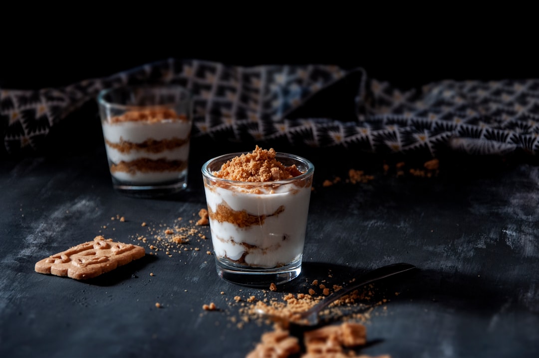 10-Min Banana Pudding Parfait with Buttery Biscuits