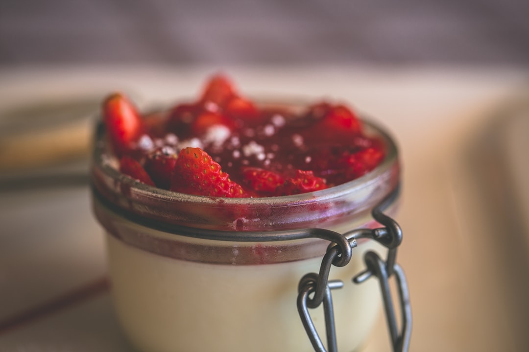 Berry No-Bake Cheesecake Jars