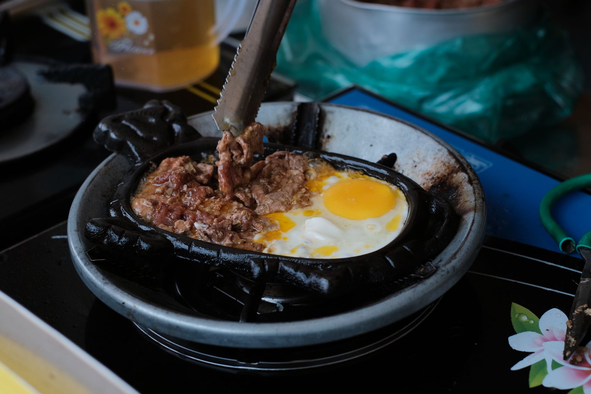 Crispy Beef Steak & Fried Egg — Bò Bít Tết