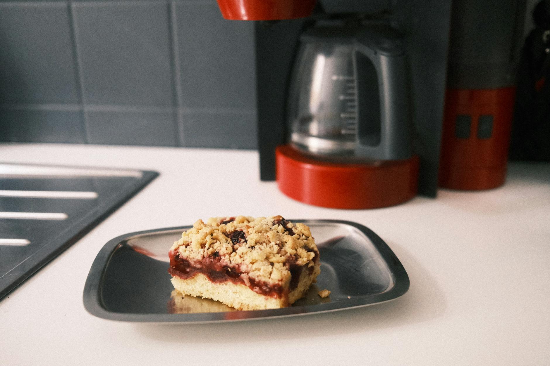 British Rhubarb Crumble