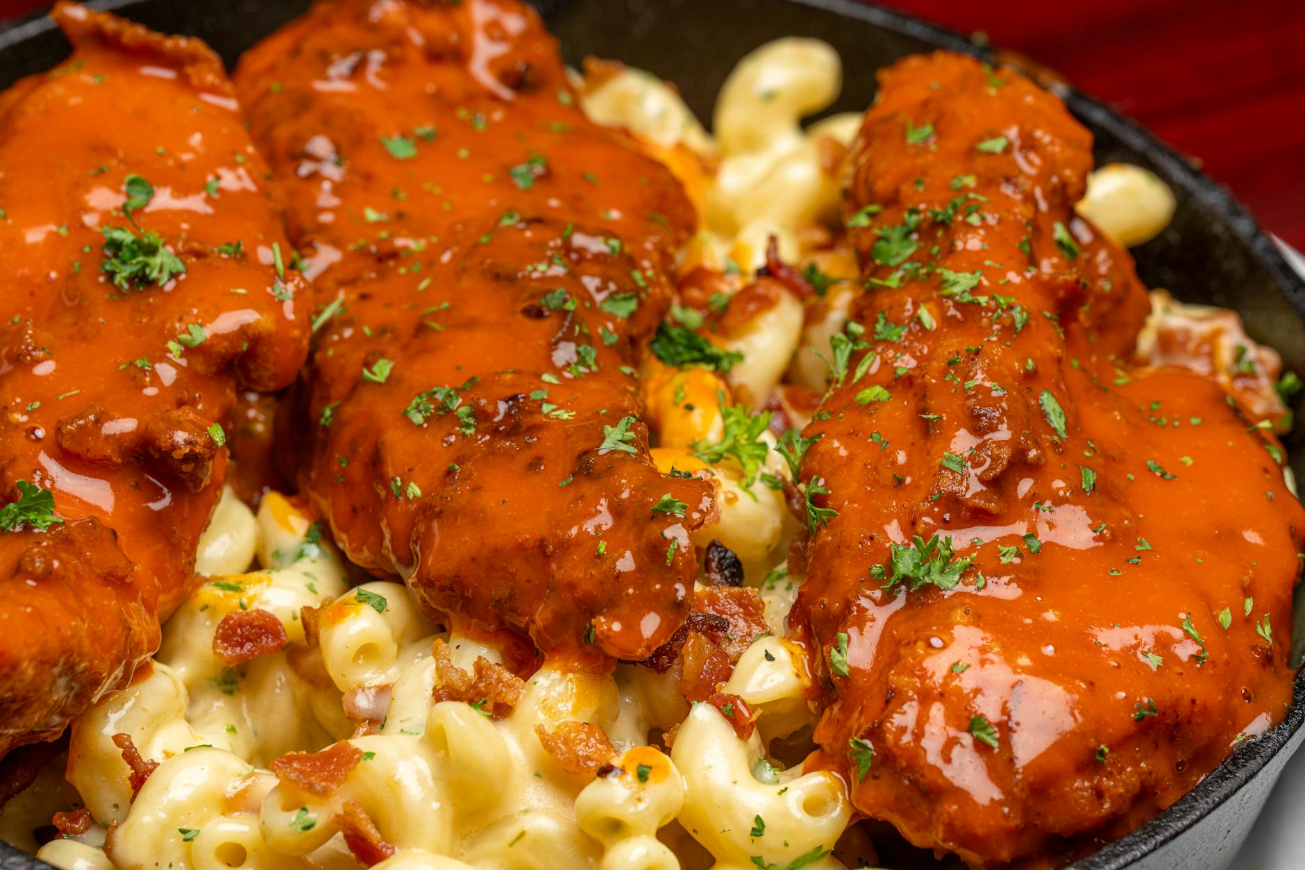 Buffalo Chicken Mac and Cheese