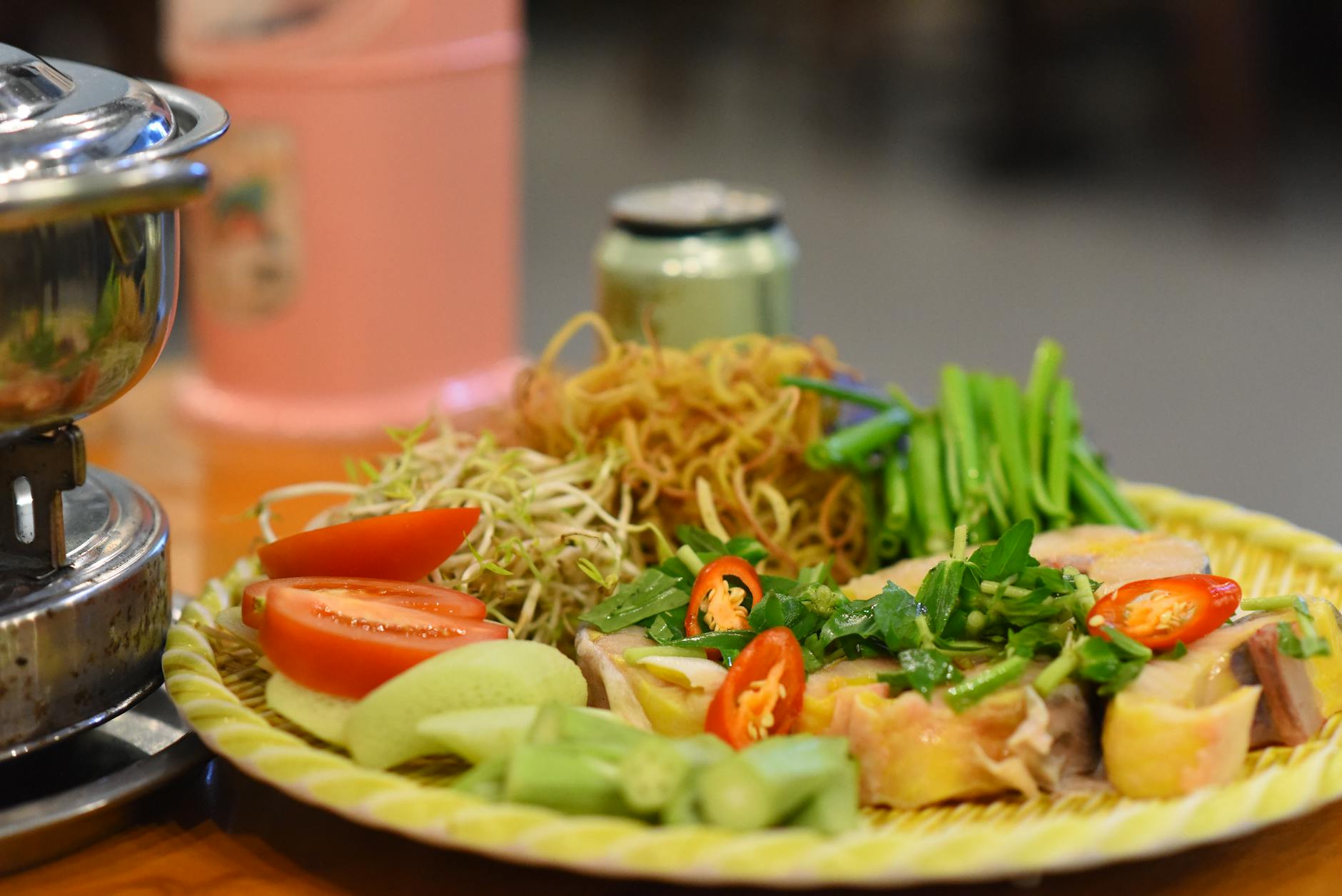 Bún Ốc (Vietnamese Snail Noodle Soup)