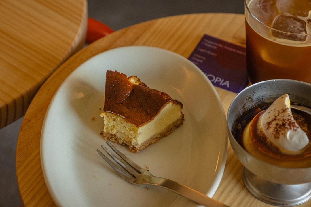 10-Min Burnt Basque Cheesecake Cups