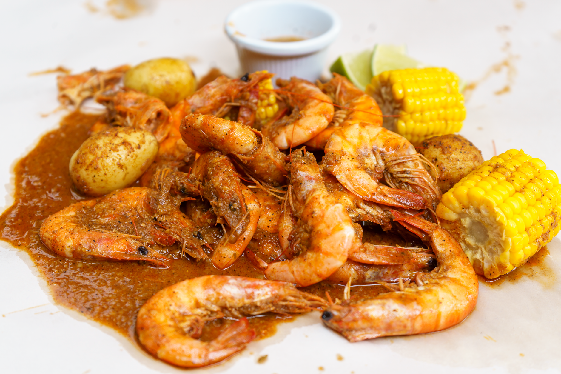 25-Min Cajun Shrimp Boil with Corn & Potatoes