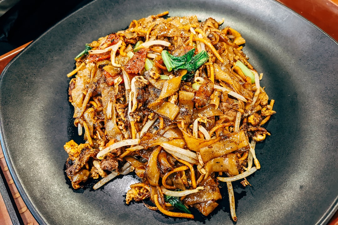 Cantonese Dry-Fried Beef Ho Fun