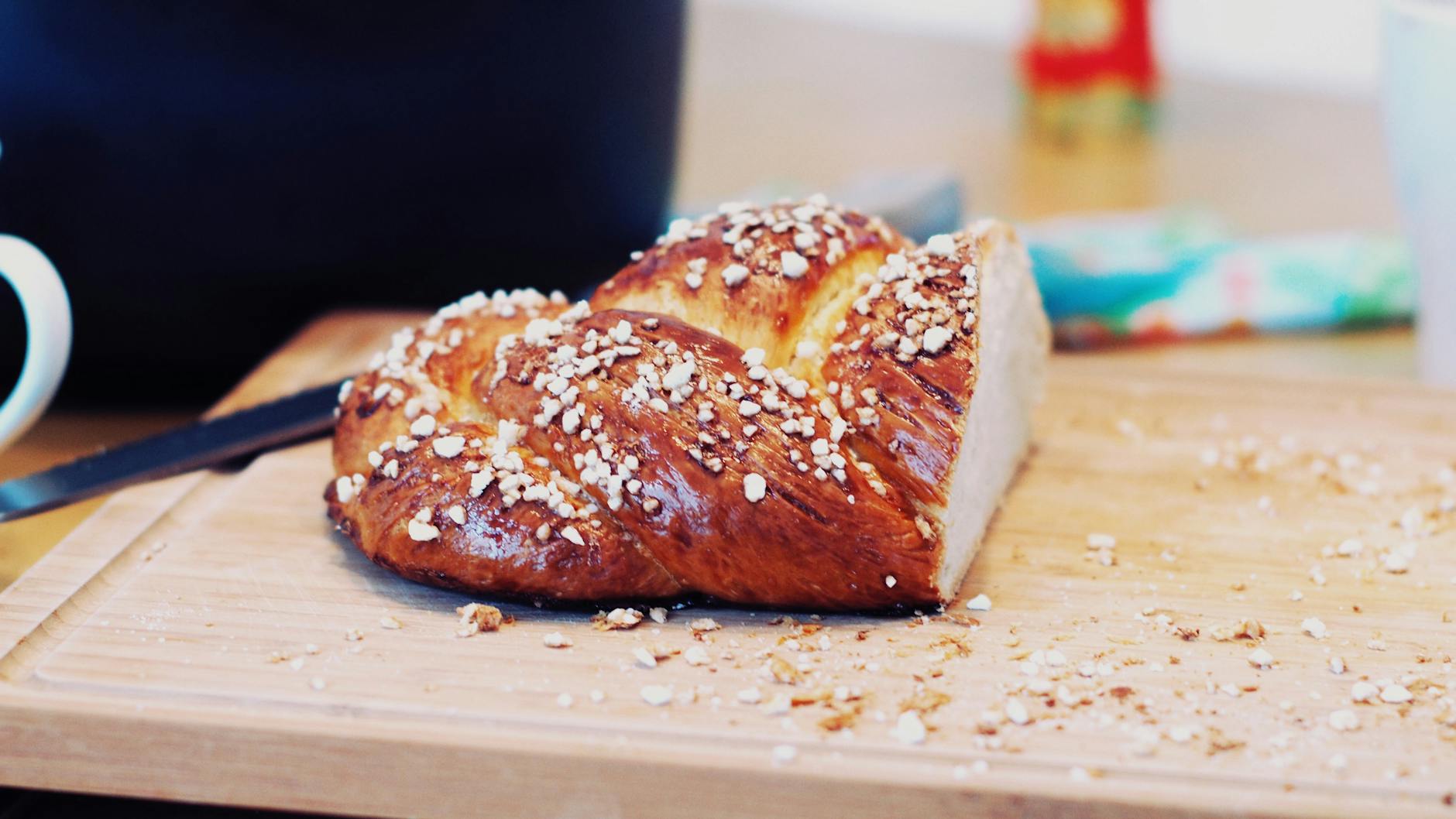 20-Min Cardamom Pulla Braids