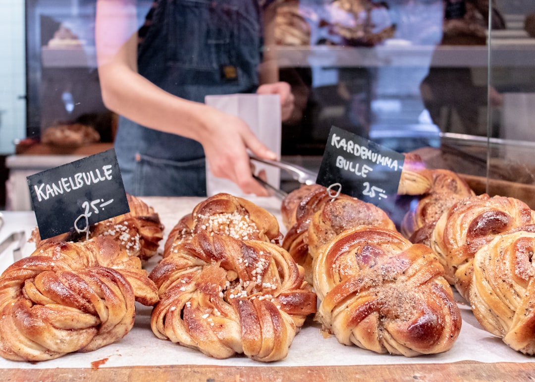 Cardamom Swirl Buns