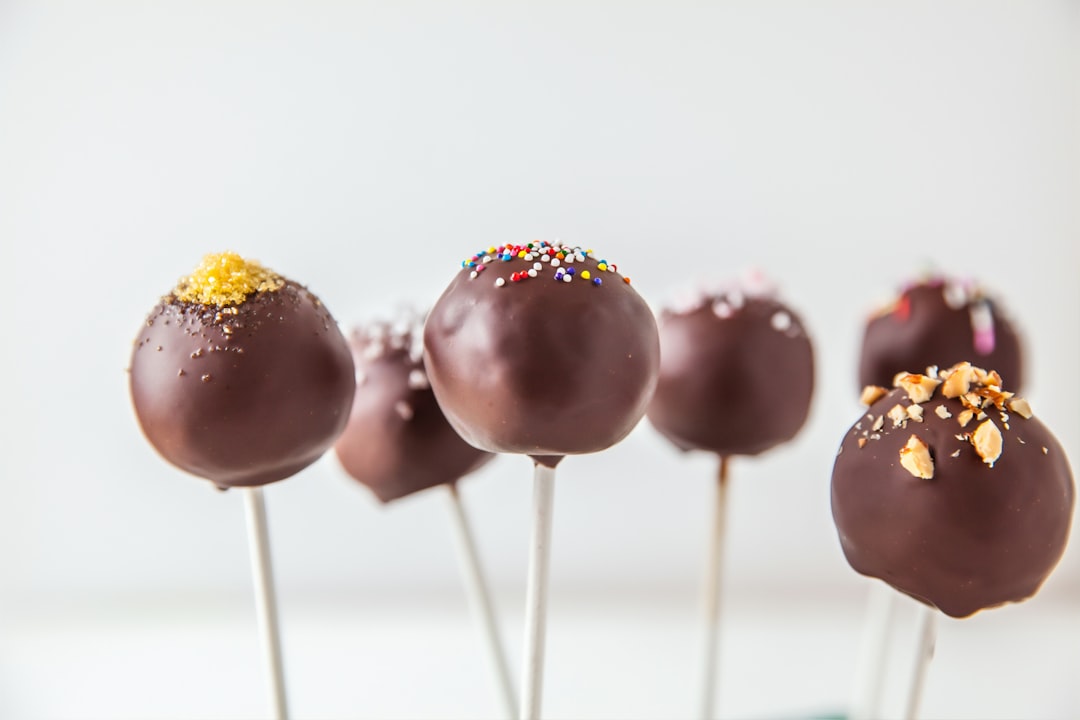 20-Min Chocolate Cake Pops