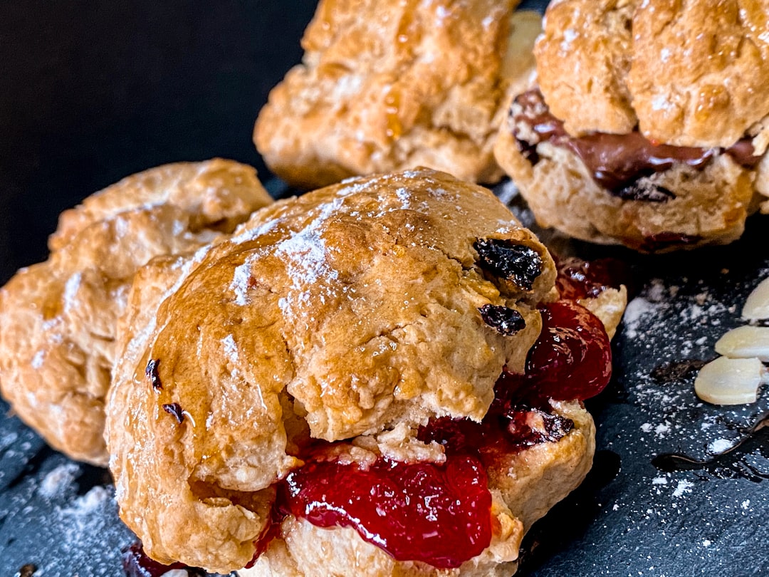 Classic Cream Scones