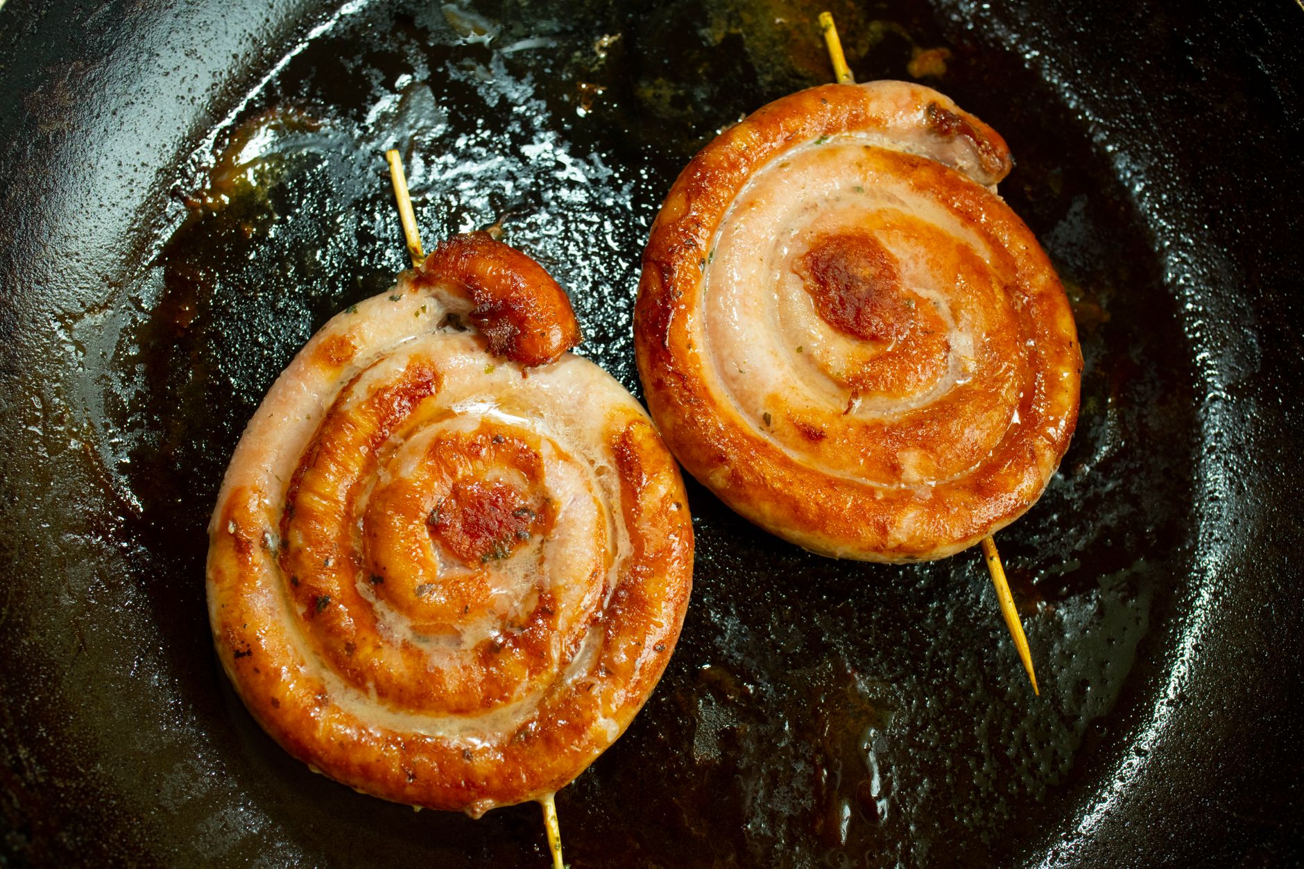 Coiled Cumberland Sausage with Onion Gravy