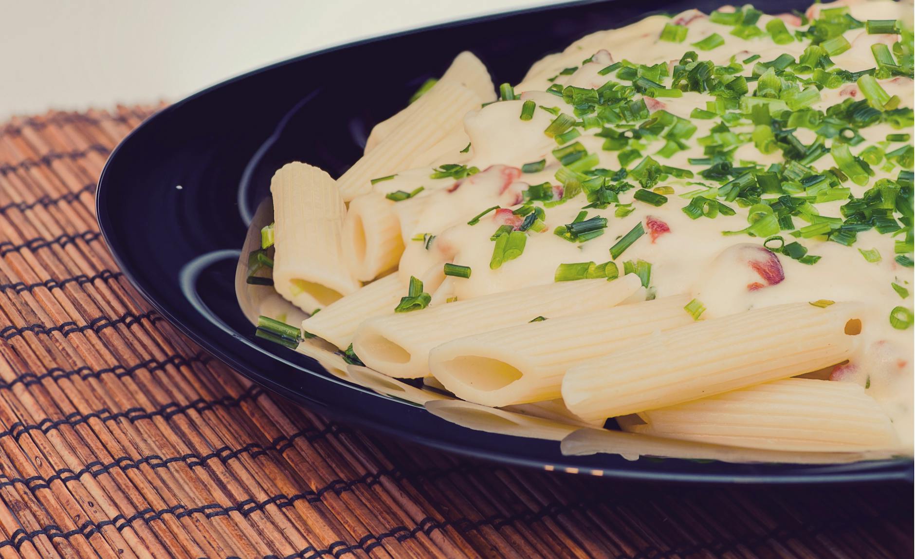 Creamy Herb Pasta Salad