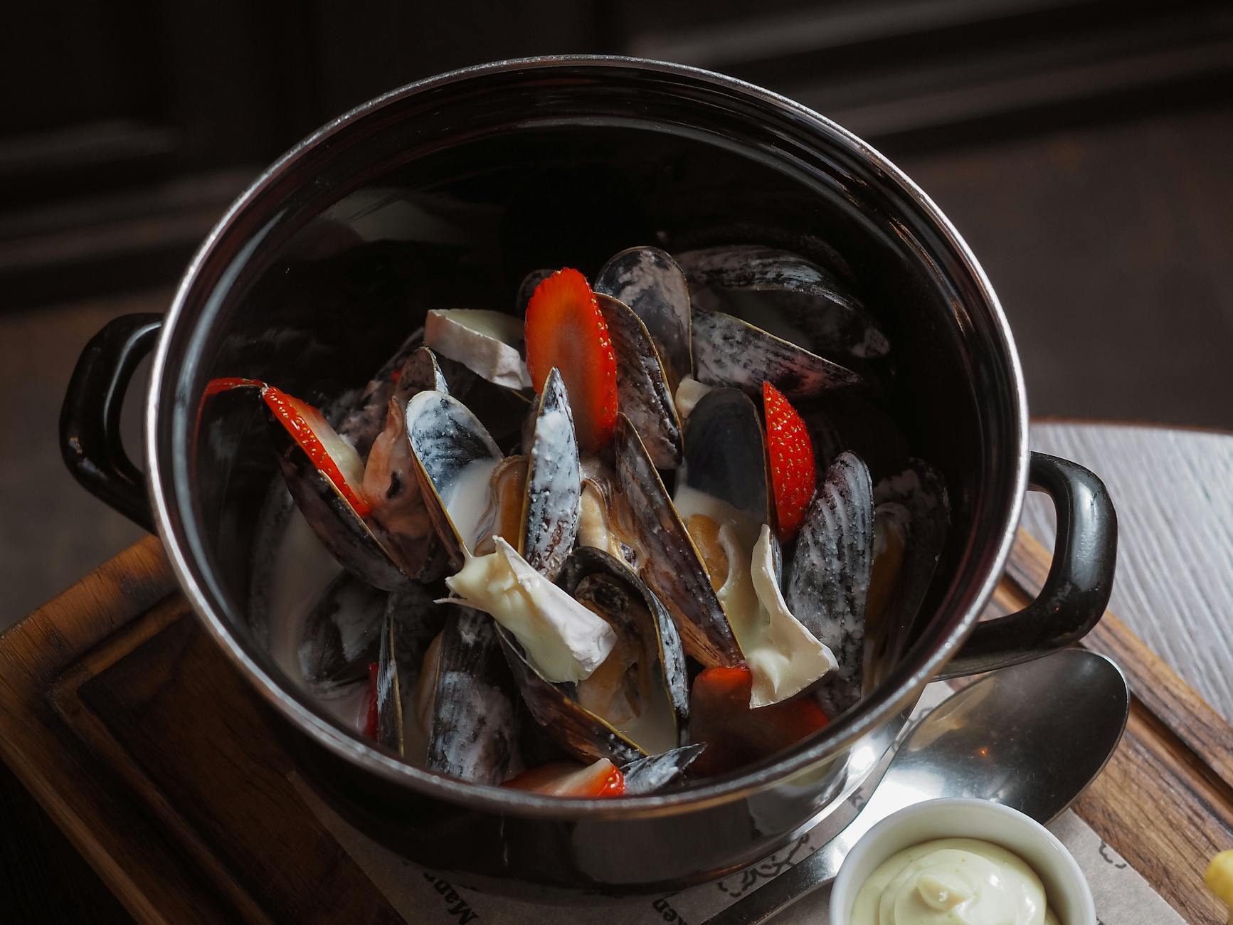 Creamy Mussels in 15 Minutes